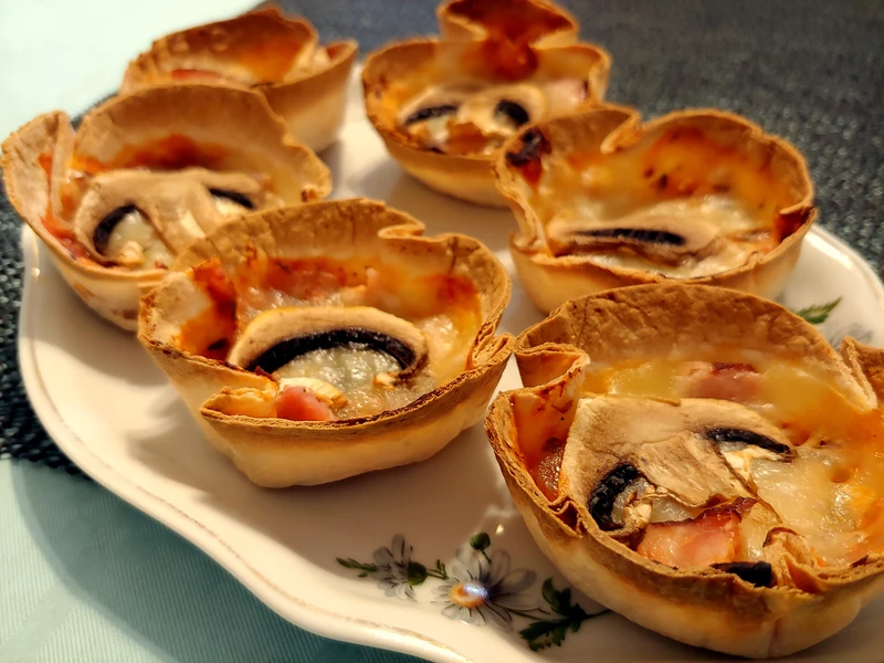 Mini pizze z tortilli