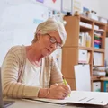 Nawet rok dofinansowania do wynagrodzenia! Pracodawcy skorzystają na zatrudnieniu tej grupy osób