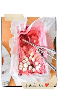 JAK ZROBIĆ W DOMU LODY TRUSKAWKOWE, JAK Z LODZIARNI?