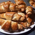 Szybki i prosty przepis na rogaliki drożdżowe z nadzieniem