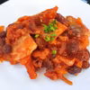 Śledzie z rodzynkami i chilli
