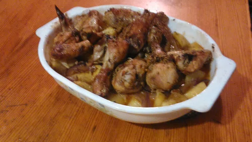 pałki kurczaka pieczone z  ziemniakami