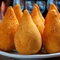 Ugotuj ryż, dodaj nadzienie, a następnie usmaż! Arancini – pyszna przekąska prosto z Włoch