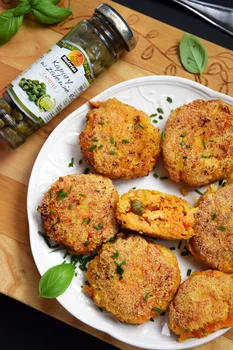 Drobiowe kotleciki z ryżem, papryką