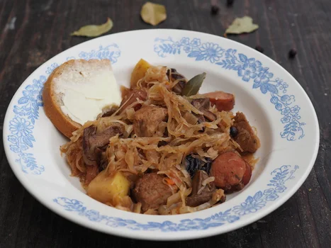 Najlepszy bigos na święta. Przepis krok po kroku!