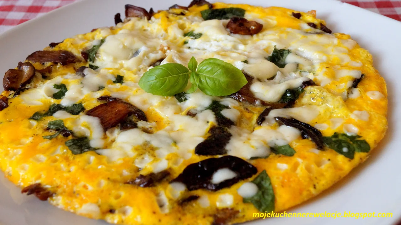 Omlet z grzybami i mozzarellą - 294 kcal