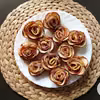Różyczki z jabłek i ciasta francuskiego