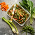 Warzywne stir fry z makaronem soba - pyszny lunchbox