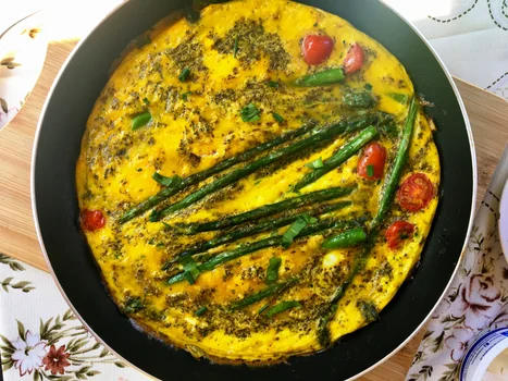 FRITTATA ZE SZPARAGAMI