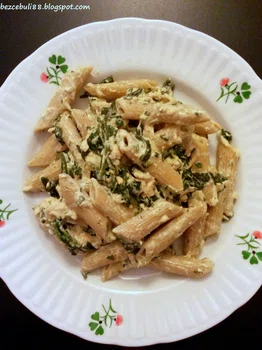 Makaron z łososiem z puszki