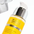Krem czy serum do twarzy – który kosmetyk wybrać na co dzień?