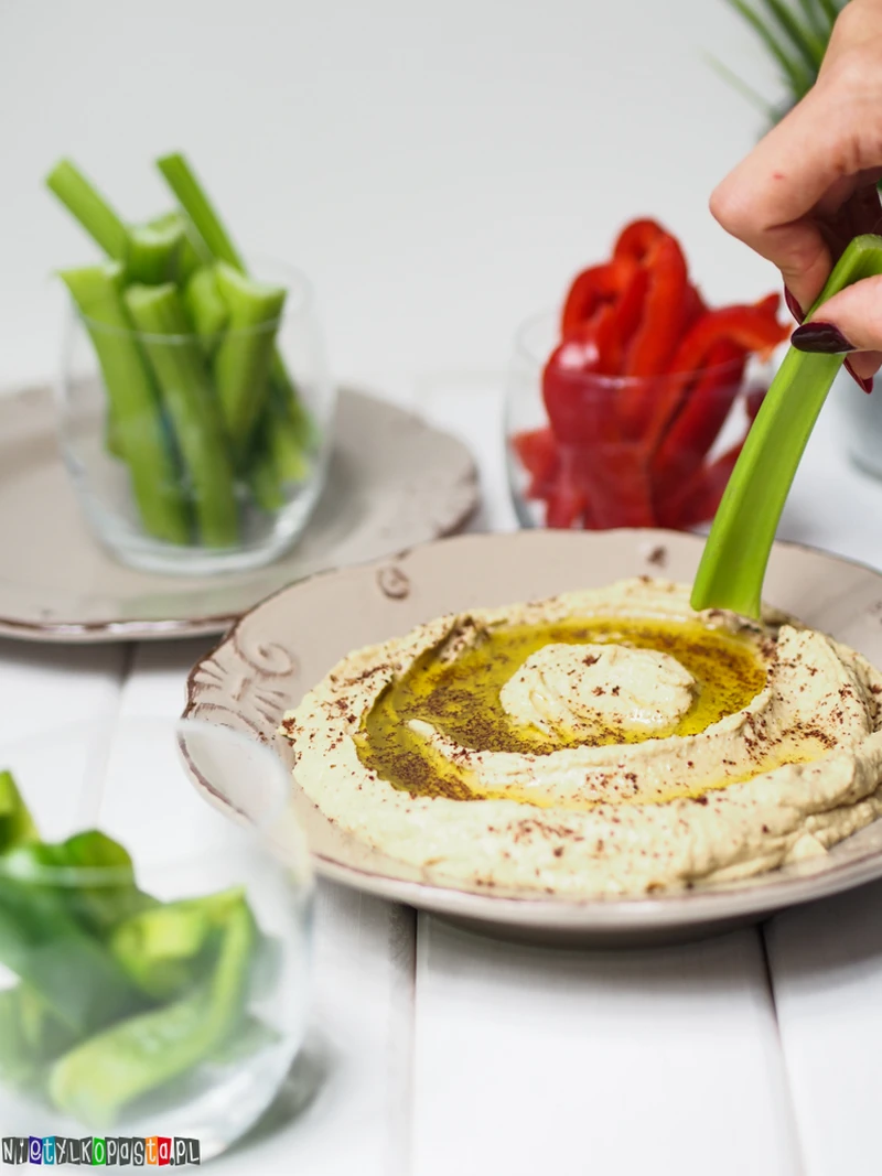 Hummus z soczewicą