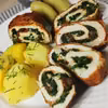Roladki z kurczaka ze szpinakiem, suszonymi pomidorami i mozzarellą