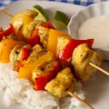 Pikantne FIT szaszłyki z kurczaka w sosie jogurtowym -370 kcal