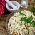 Sałatka z rybą w oleju – pasta do chleba z rybą z puszki