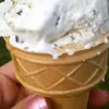 Lody jogurtowe straciatella