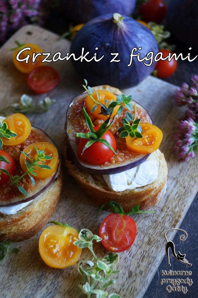 Grzanki z figami i serem