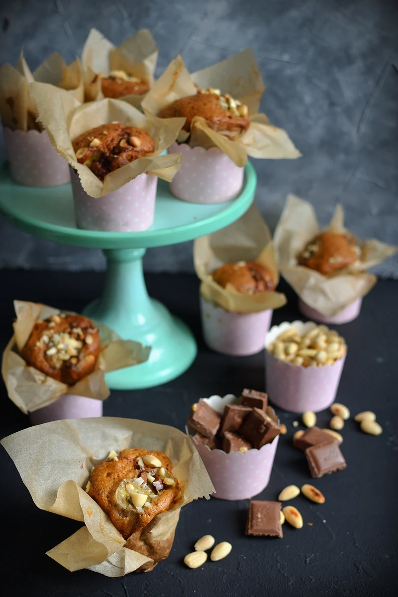 MUFFINKI Z BANANAMI, CZEKOLADĄ I MIGDAŁAMI!