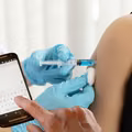Jesteś niezaszczepiony? Spodziewaj się SMS od Ministerstwa Zdrowia