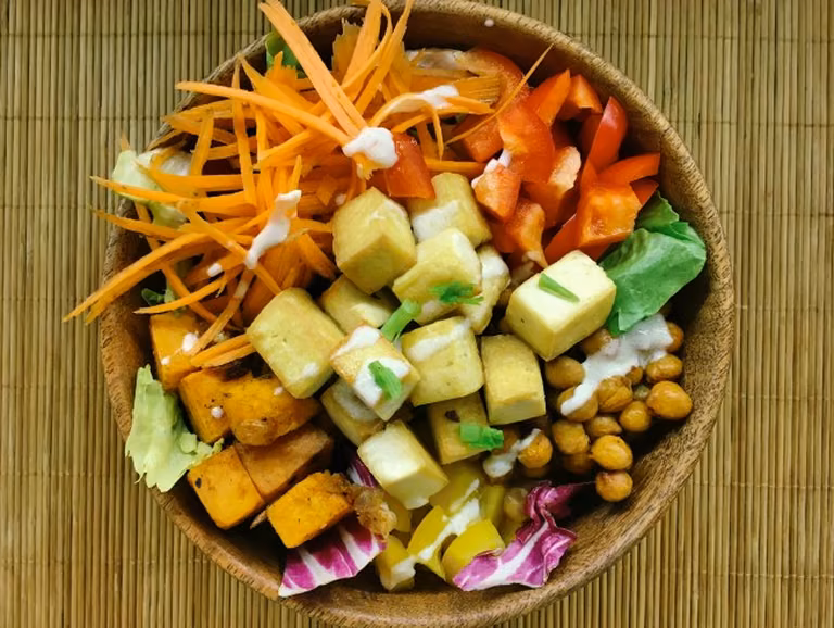 Piątek: Buddha bowl. Misa boskich smaków i zdrowia