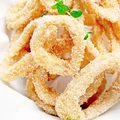 Smażone kalmary w chrupiącym cieście