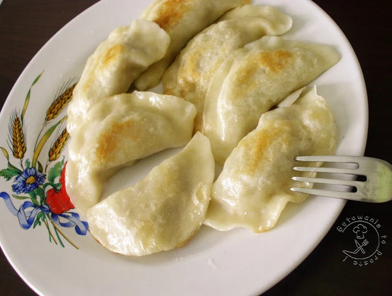 Mięciutkie Pierogi Z Mięsem Z Rosołu Oraz Ryżem