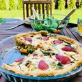 Wytrawne quiche z truskawkami