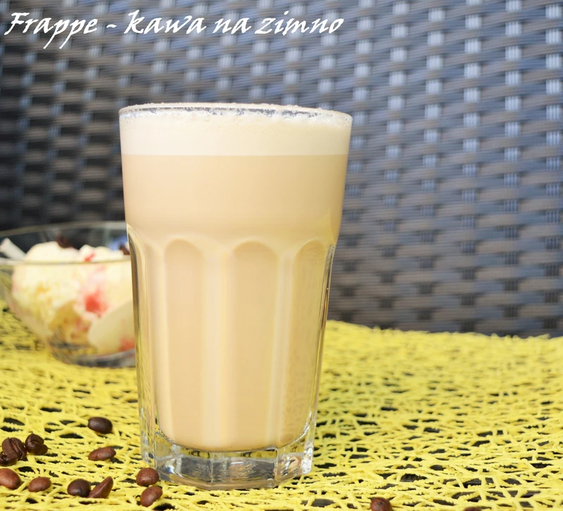a´la Frappe-kawa na zimno (najlatwiejszy sposob