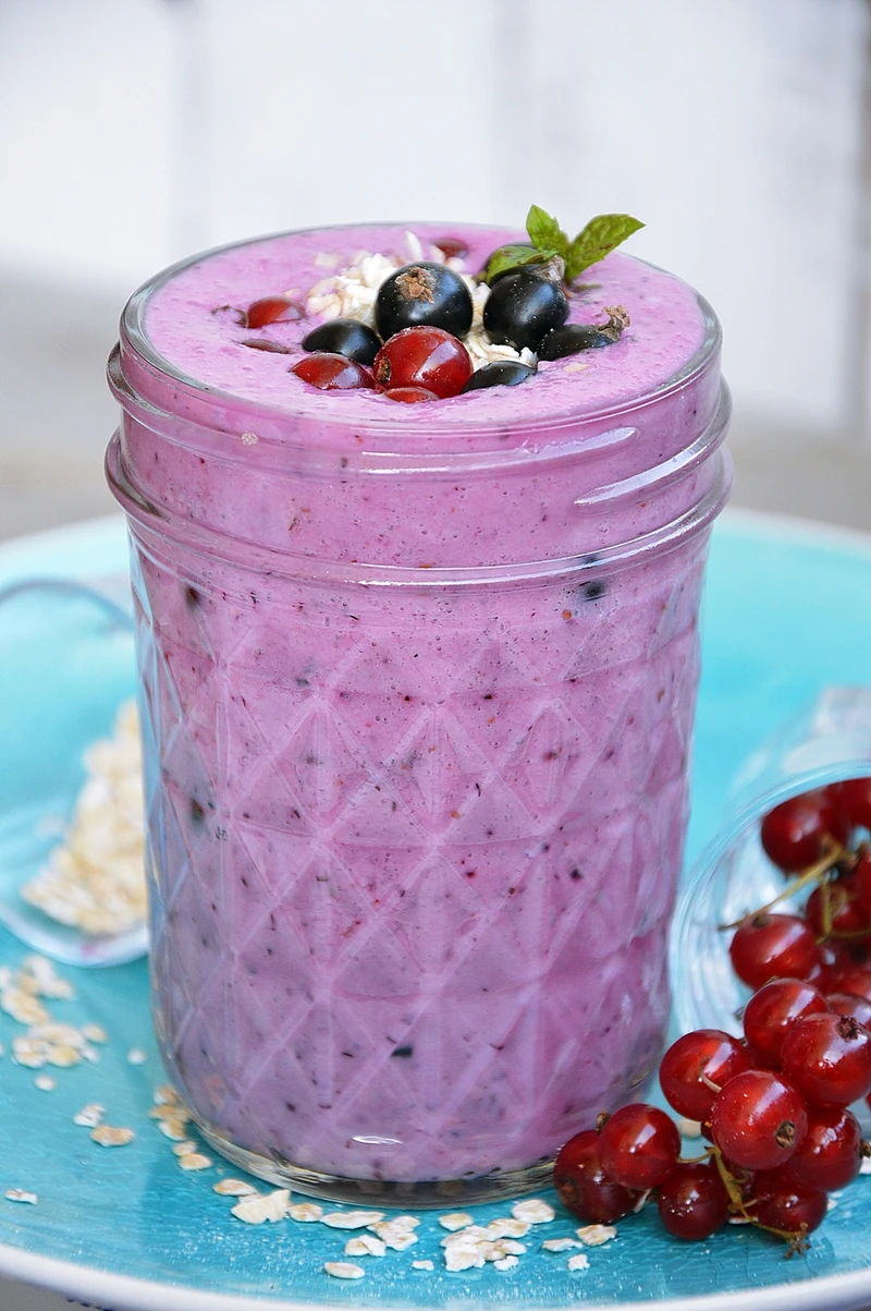 Koktajl jagodowo - porzeczkowy