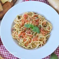 Makaron z pomidorowym pesto pantesco