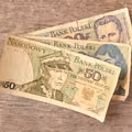 Stare banknoty z PRL-u. Czy warto je teraz sprzedać?