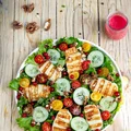 Sałatka z grillowanym serem halloumi - Cytrynowa Babeczka