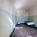 Noc w izbie wytrzeźwień droższa niż hotel?! Nowe stawki szokują – 2025 rok!
