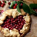 Tarta migdałowa z wiśniami