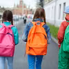 Obostrzenia w szkołach. Jakie zasady panują w szkołach w związku z COVID-19?