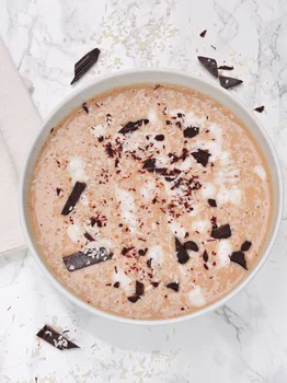 Kawowo-kokosowe Smoothie bowl