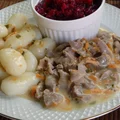Żołądki drobiowe w sosie chrzanowym