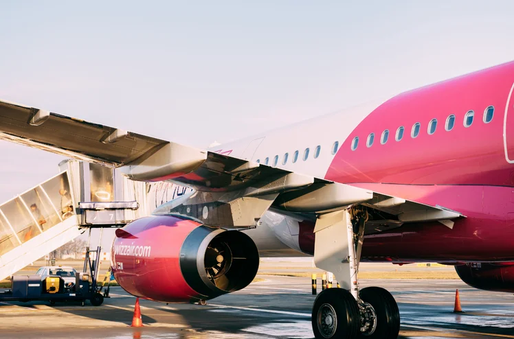 Zdjęcie Klienci WizzAir zasmuceni! Linie lotnicze zmieniły zasady zwrotów za odwołane loty #1