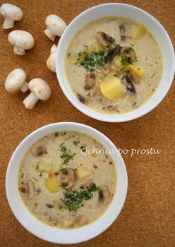 Zupa pieczarkowa z ziemniakami
