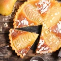 TARTA Z GRUSZKAMI I MIGDAŁAMI