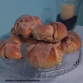 Rogaliki z marmoladą na jogurtowym cieście