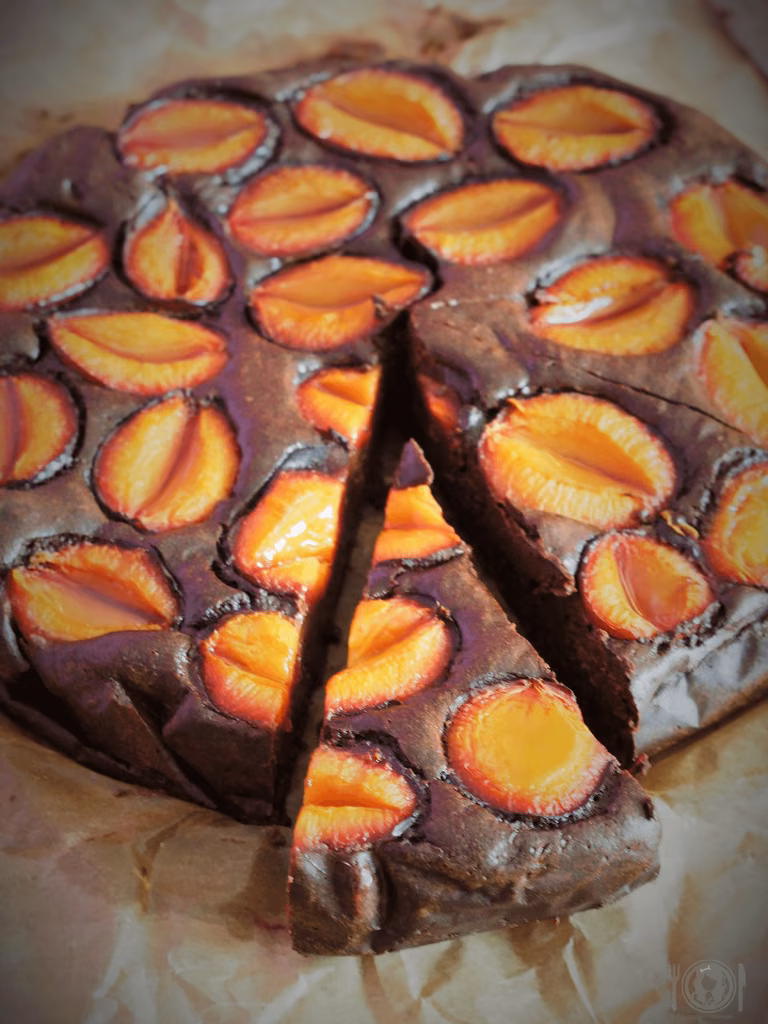 Keto brownie ze śliwkami (Paleo, LowCarb)