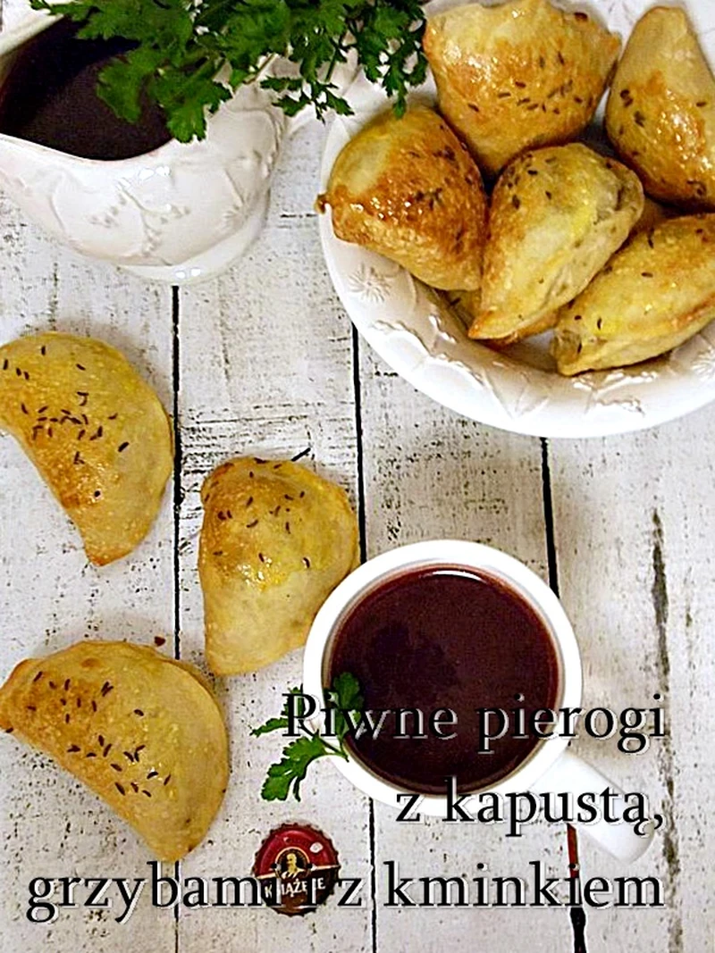 Piwne pierogi z kapustą, grzybami i z kminkiem