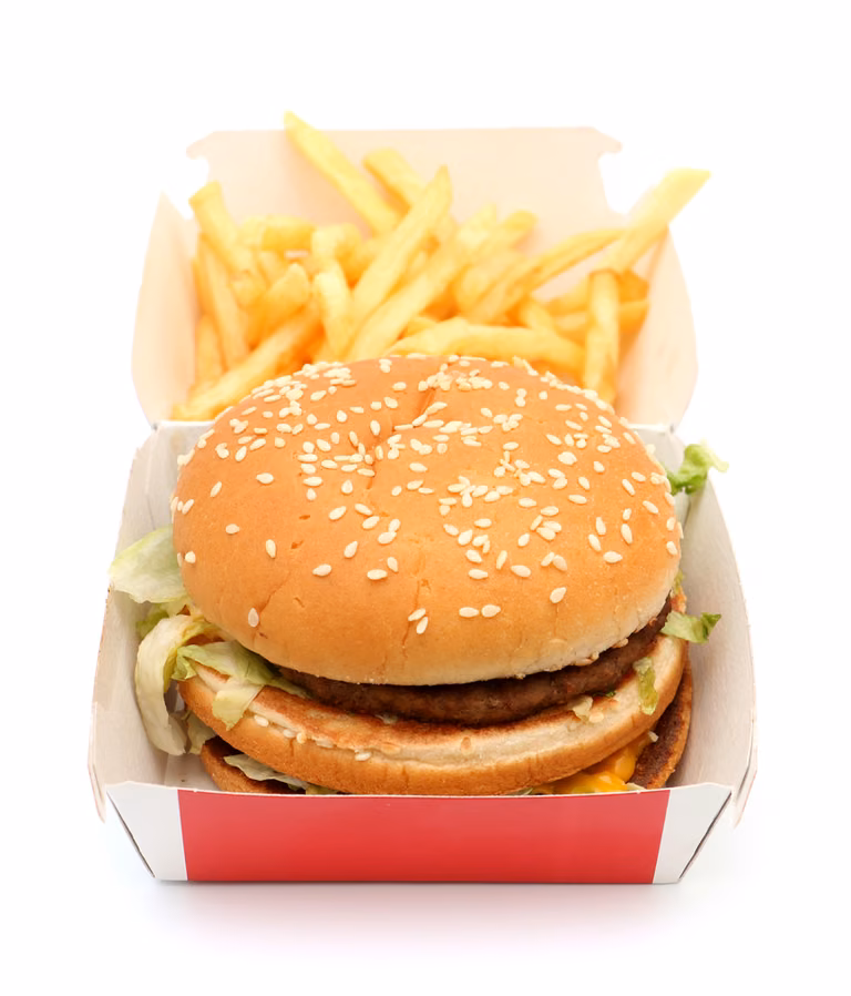 Co się dzieje w organizmie w godzinę po zjedzeniu Big Mac’a? Więcej po niego nie sięgniesz