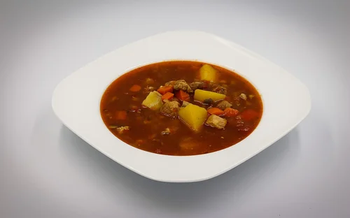 Zupa gulaszowa