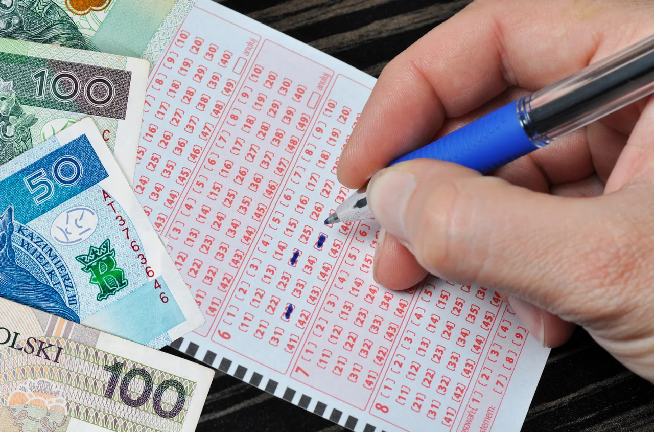 Podatek od wygranych rośnie do 15%. Gracze i zwycięzcy stracą więcej od 2026!