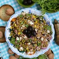 Sałatka z kaszy gryczanej z mozzarellą