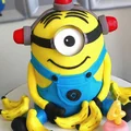Minionek z bananami