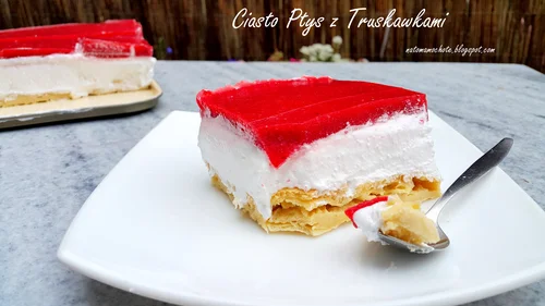 Ciasto Ptyś z Truskawkami