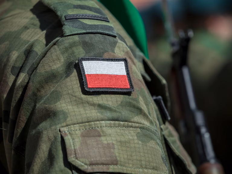 Łatwiejsza rekrutacja do wojska. Ile można zarobić w służbach mundurowych?